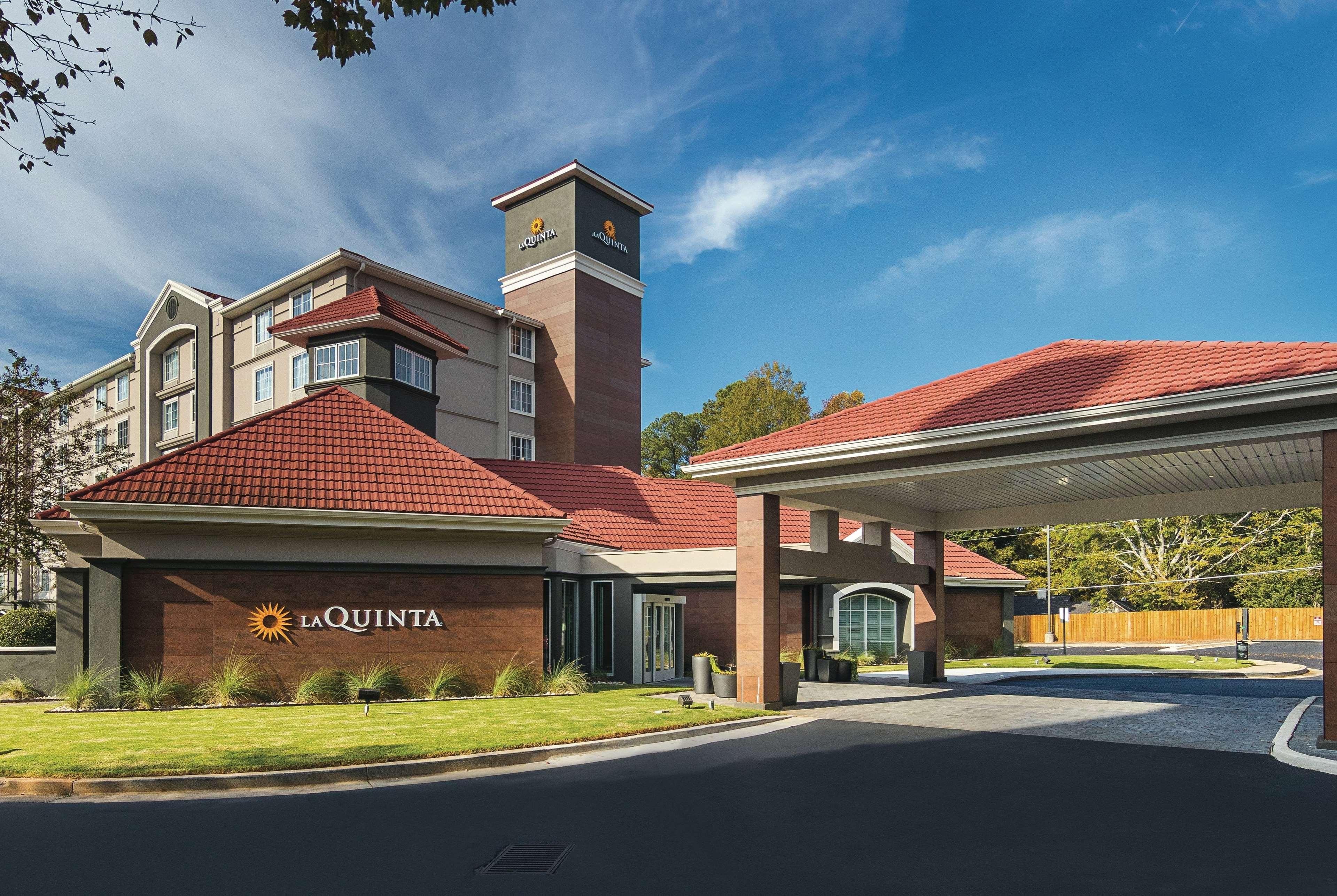 Hotel La Quinta By Wyndham Atlanta Conyers Exterior foto