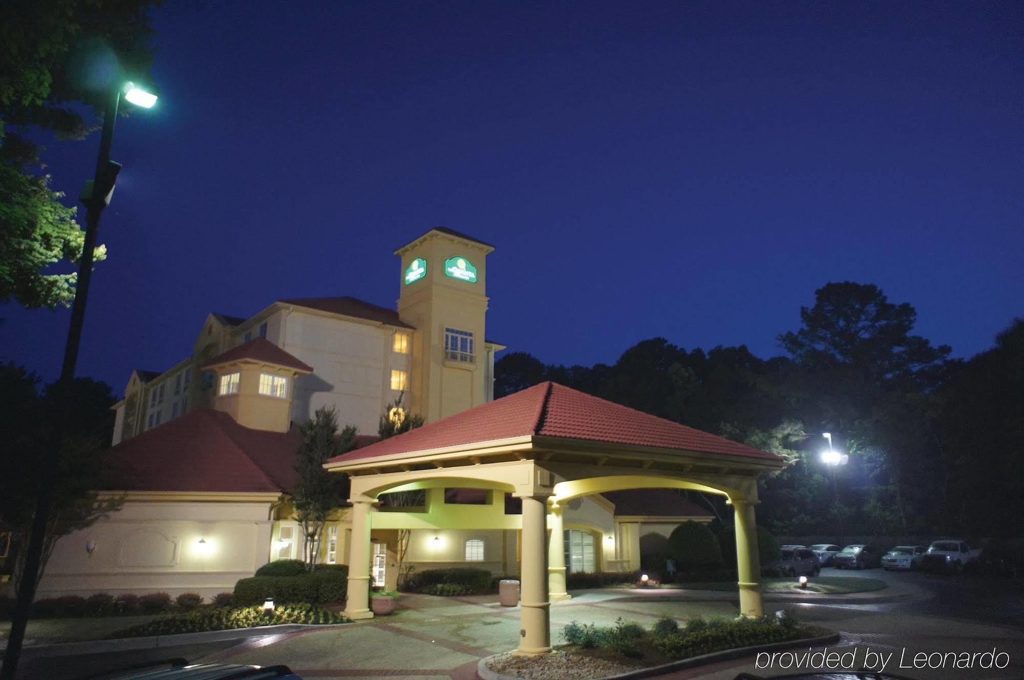 Hotel La Quinta By Wyndham Atlanta Conyers Exterior foto